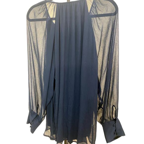 Lauren Conrad Navy Blue Blouse - Size XXL (EUC) - Picture 2 of 7